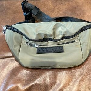 Steve Madden olive colored Bplazza sling bag. Brand new with tags